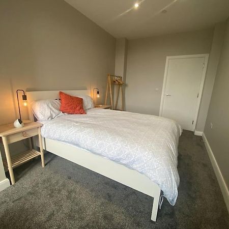 Chic Mill Conversion Beside Piece Hall & Eureka! Halifax Extérieur photo